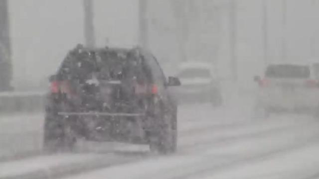 cbsn-fusion-winter-storm-wallops-eastern-us-thumbnail-1713583-640x360.jpg 