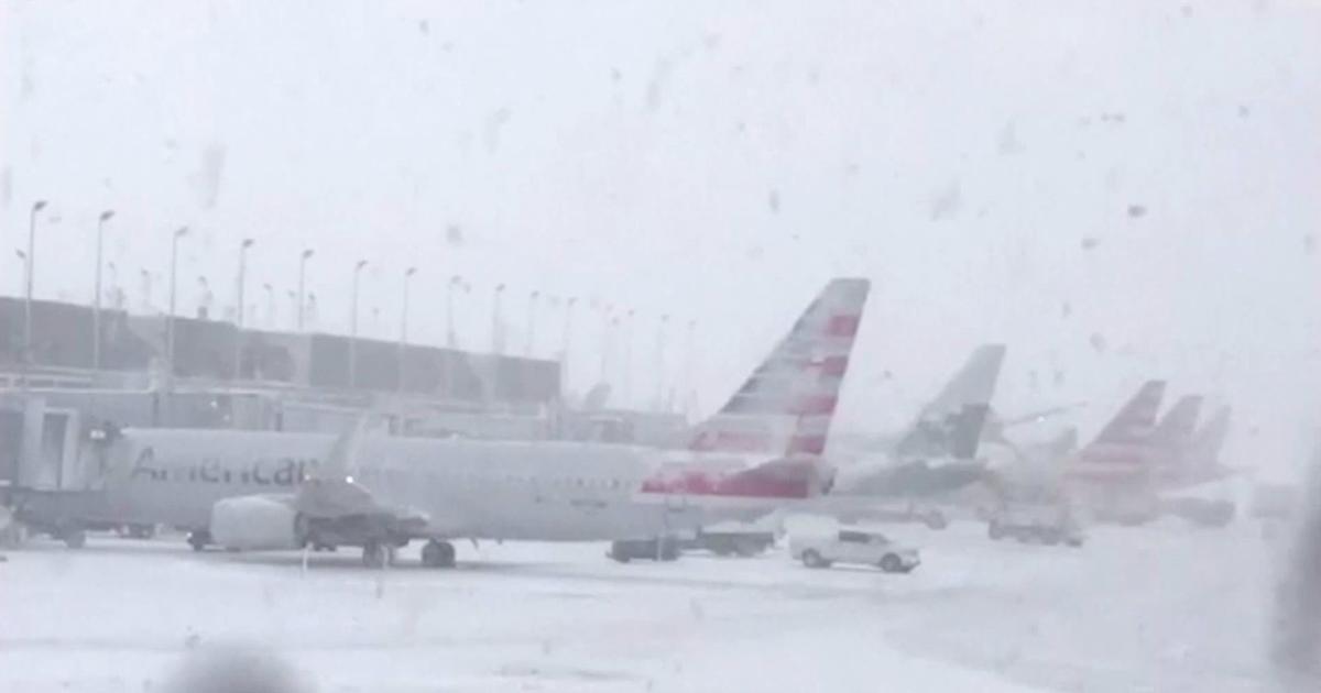 Over 1 000 Flights Canceled At Chicago Airports Amid Slick