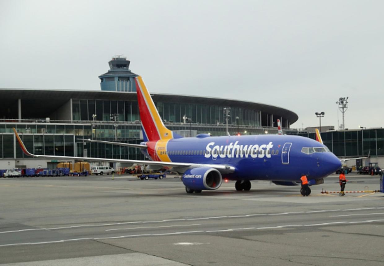 southwest-begins-flights-to-hawaii-no-direct-flights-from-dia-cbs