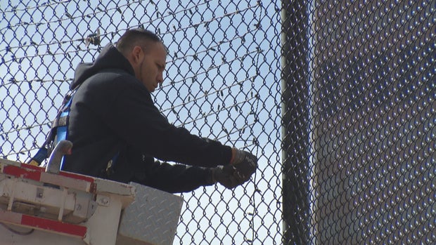 HOMELESS HOLIDAY LIGHTS TM 01 concatenated 120453_frame_9539 