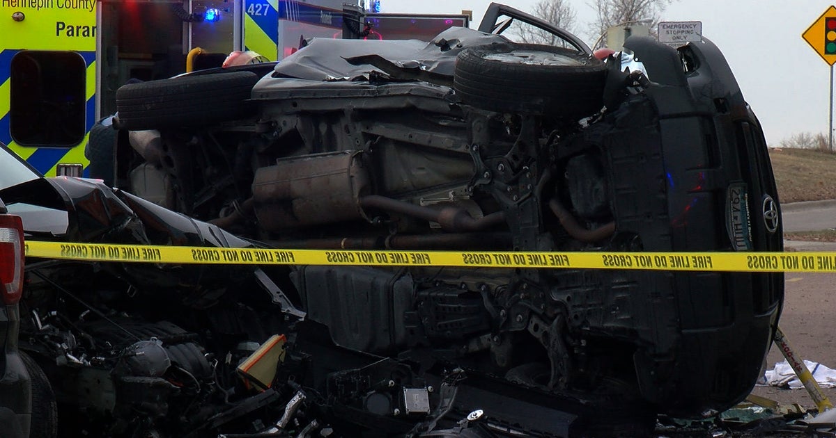 Serious Crash In South Minneapolis Sends 4 To Hospital - CBS Minnesota