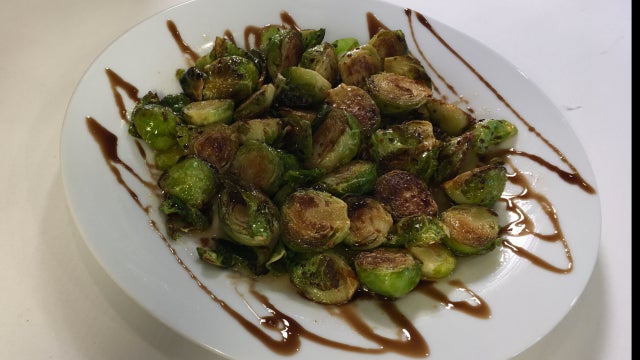 eliott-brussel-sprouts.jpg 