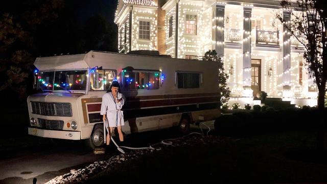 Light display at N.J. house brings Griswold's 'Christmas Vacation