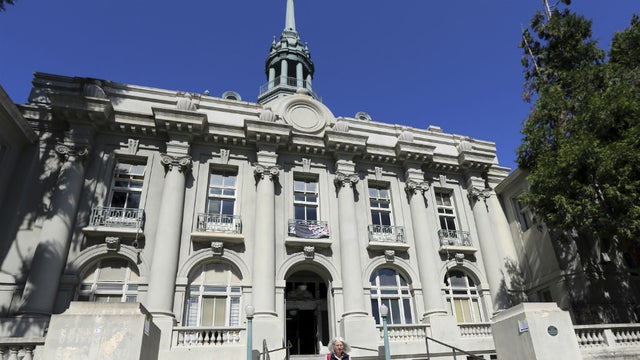 berkeley-old-city-hall.jpg 