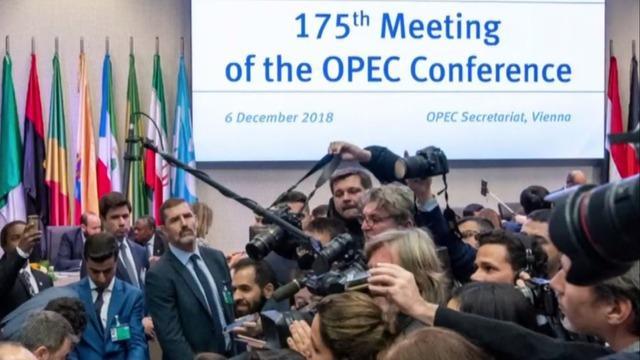 cbsn-fusion-moneywatch-opec-agrees-to-deal-to-cut-oil-output-official-decision-to-follow-thumbnail-1728316-640x360.jpg 