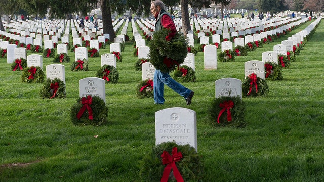 wreath-arlington-cemetery.jpg 