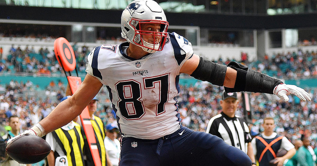 Rob Gronkowski Needs A Few Weeks To Decide On His Future, But Hints He May  Still Play Even If Tom Brady Retires - CBS Boston