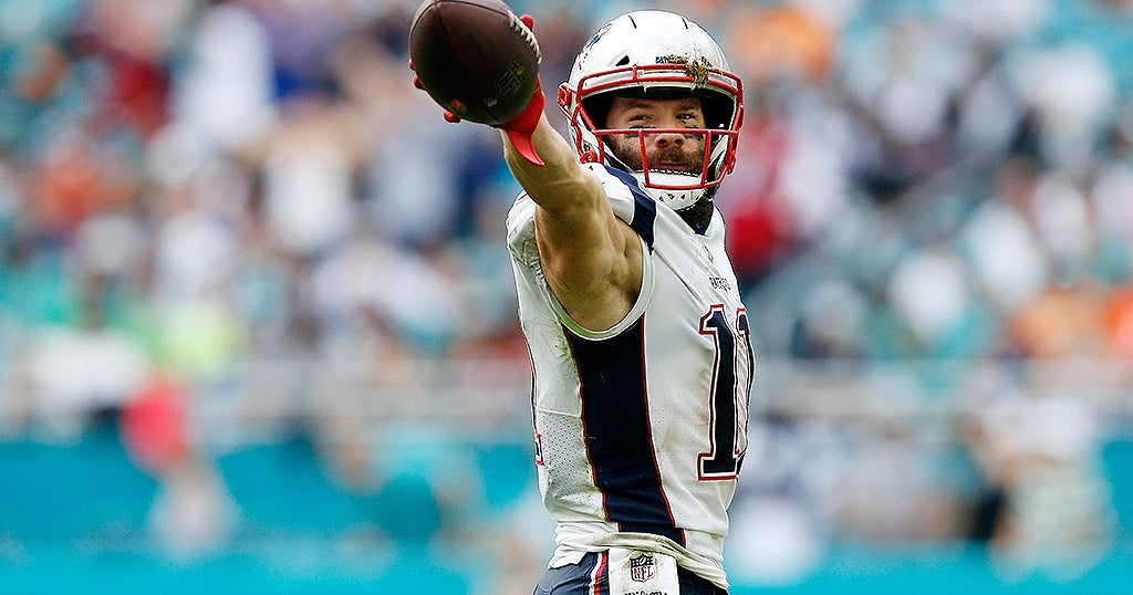 Julian Edelman Wearing Special Cleats In Pittsburgh To Honor Synagogue ...