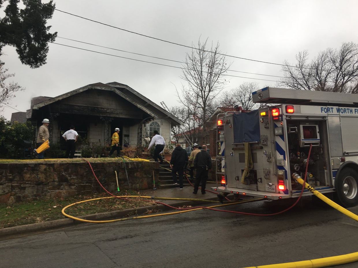 Fort Worth Fire Inspector's Home Burns CBS DFW