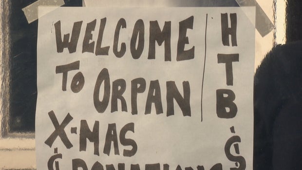 ORPHAN CHRISTMAS 6PKG.transfer_frame_1143 