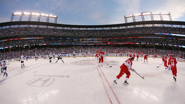 2016 Coors Light Stadium Series - Detroit Red Wings v Colorado Avalanche 