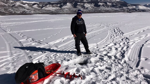 ice-fishing.jpg 