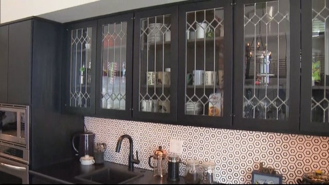 JOHN DENVER'S HOME 6PKG_frame_1789 