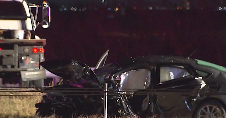 2 Dead After Driver Going Wrong Way On I-30 Crashes Into Vehicle Head ...