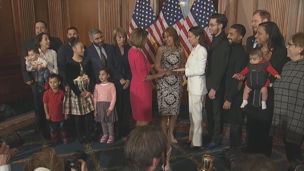 20190103-thu0315-politics-vo-swearing-in-ocasio-cortez-mp4.jpg