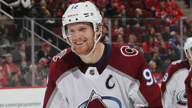 Gabriel Landeskog “nowhere close” to returning from injury, Avalanche coach  Jared Bednar says – Boulder Daily Camera