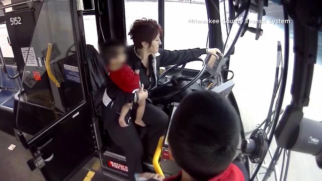 bus-driver-saves-baby.jpg 