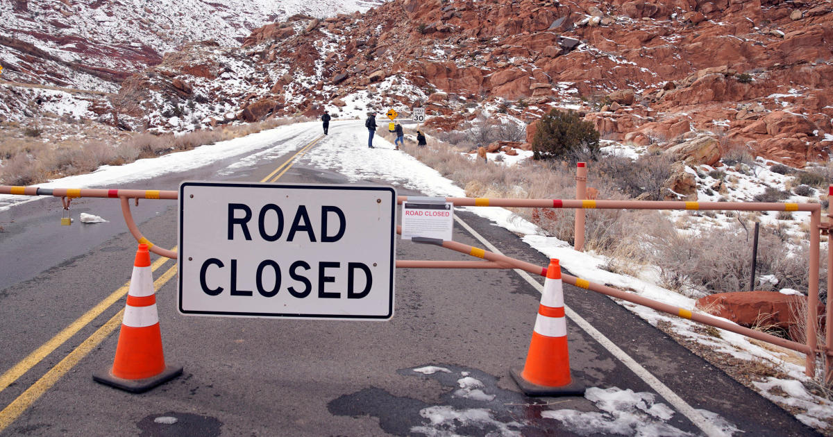 Government Shutdown Becomes The Longest In U S History Cbs News