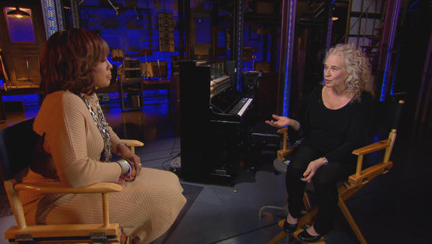 gayle-king-and-carole-king-interview-620.jpg 