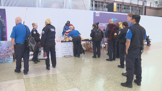 tsa-fed-at-dia-rs-raw-01-concatenated-143128_frame_1979.png 