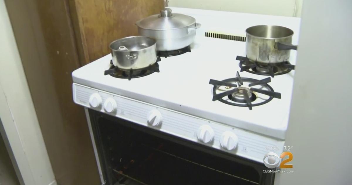 With Temps Plunging, Some NYCHA Residents Wake Up Without Heat Or Hot ...