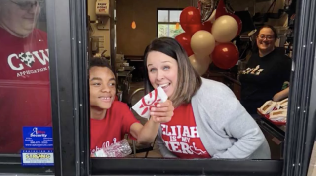 Chick-fil-A concession stand won't be open for 7 of Falcons' 8 home games  because they're on Sunday - Los Angeles Times