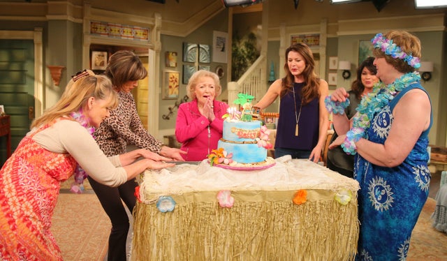 Betty White Celebrates 93rd Birthday On The Set Of "Hot in Cleveland" 