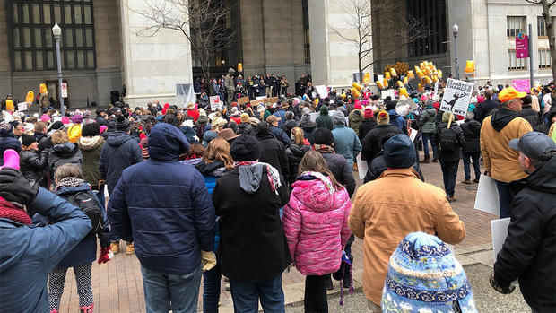 womens march pittsburgh 2019 