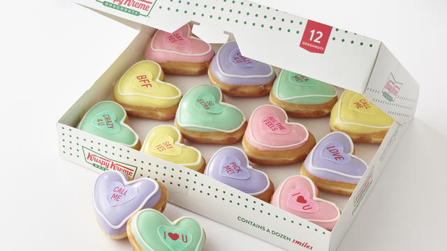 krispy-kreme-donuts-valentines.jpg 