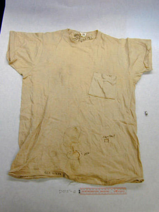 chino-evidence-tan-shirt.jpg 