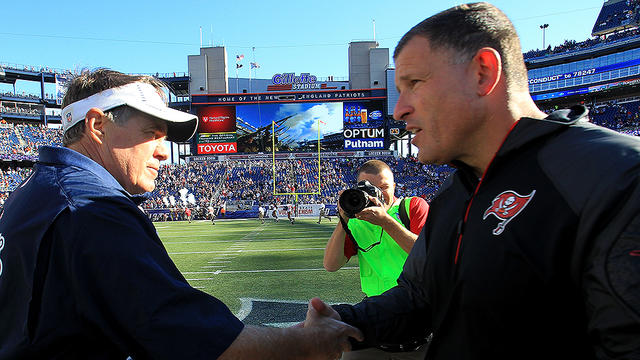 greg-schiano-bill-belichick.jpg 