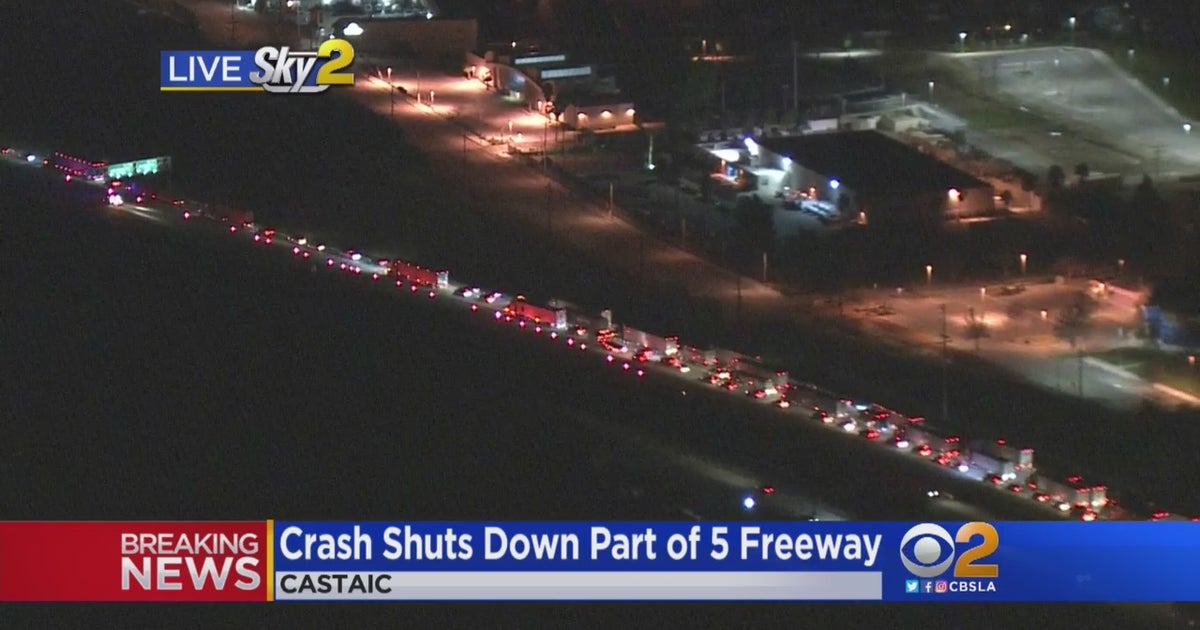 Big Rig Crash Prompts Closure Of 5 Freeway In Castaic - CBS Los Angeles