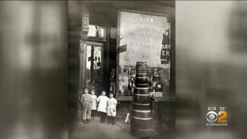 NYC Hardware Store Still Thriving 135 Years Later CBS New York