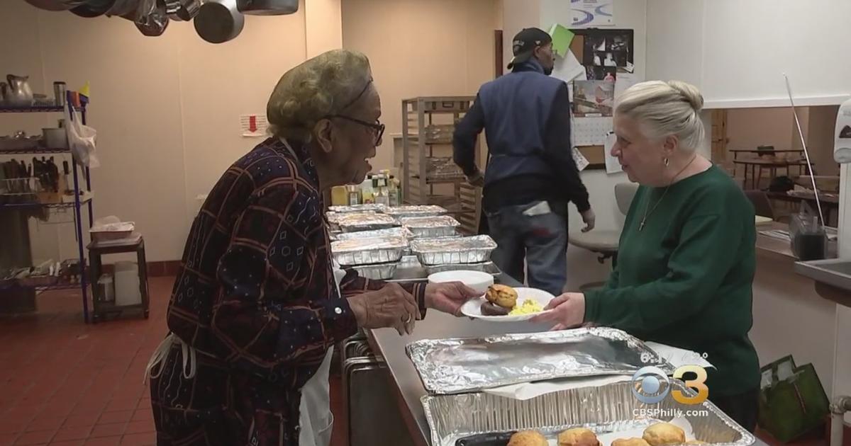 3 Cheers To 90-Year-Old Volunteer - CBS Philadelphia