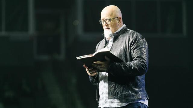 james-macdonald.jpg 