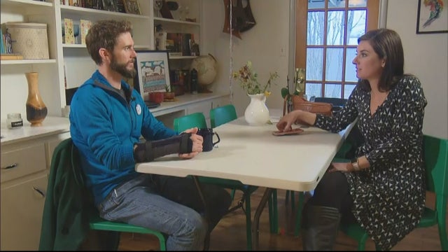 MOUNTAIN LION ATTACK 10PKG_frame_371 