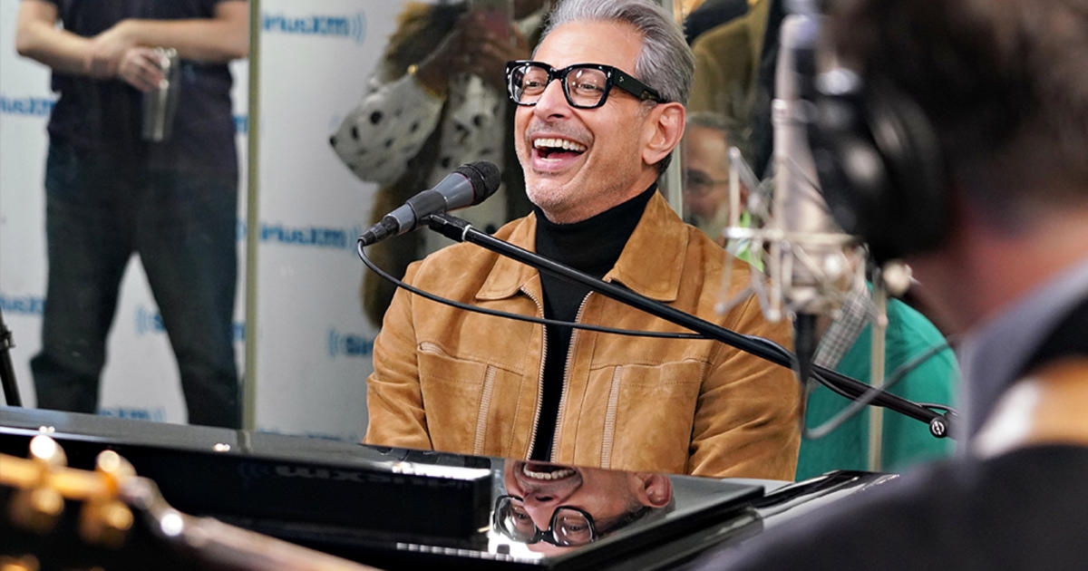 Jeff Goldblum Shows Up For Jeff Goldblum Day; Surprises Fans CBS