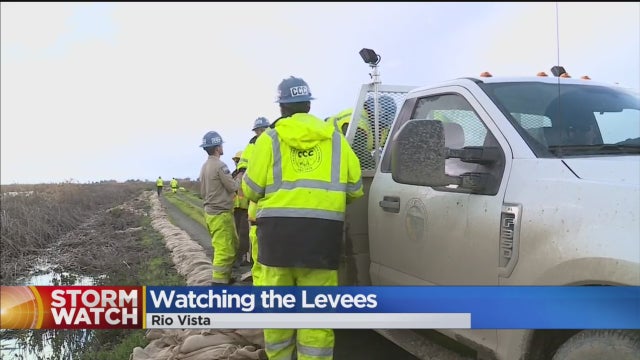 watching-the-levee.jpg 