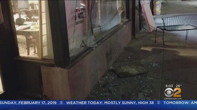 190217-cbsny-synagogue-vandalism-02.jpg 