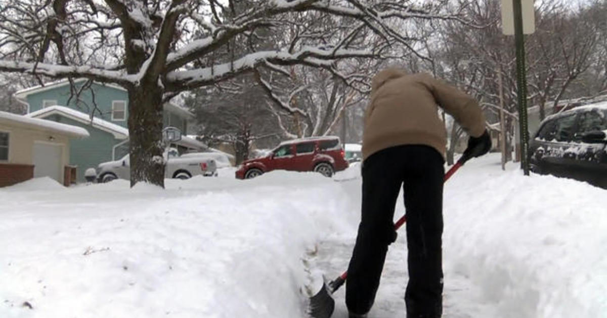 Snow Emergencies In Minneapolis & St. Paul - CBS News