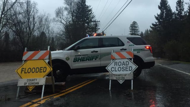 guerneville-flooding-sonoma-sheriff-2.jpg 