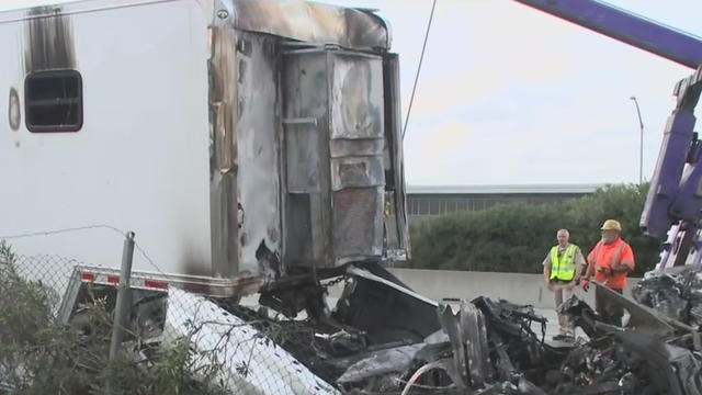 truck-fire-crash-ceres.jpg 