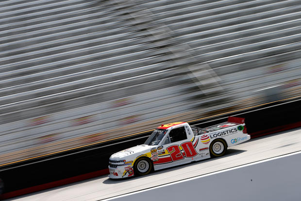 Tanner Thorson at NASCAR Camping World Truck Series UHOH 200 - Practice 