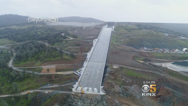 oroville-dam-spillway-ready.jpg 
