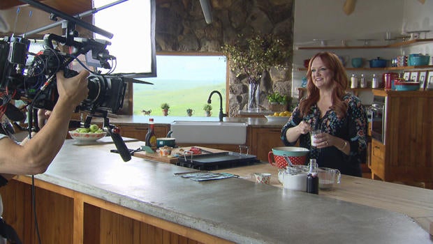 The Pioneer Woman: Ree Drummond on food, fame and family - CBS News