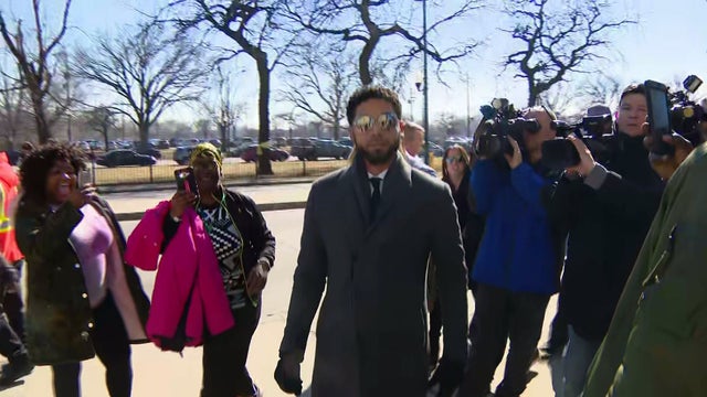 jussie-arrives.jpg 