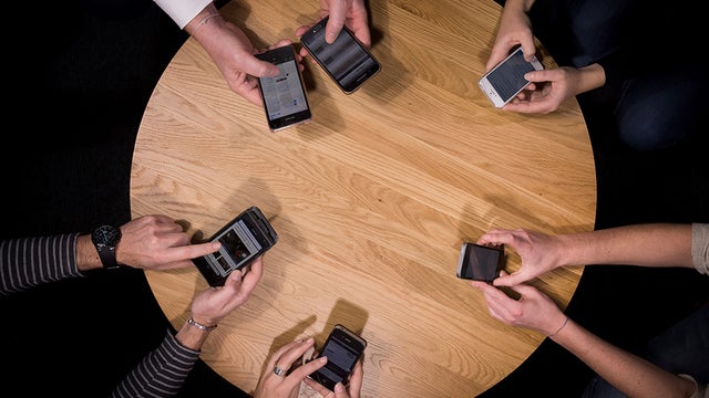phone-iphone-call.jpg 