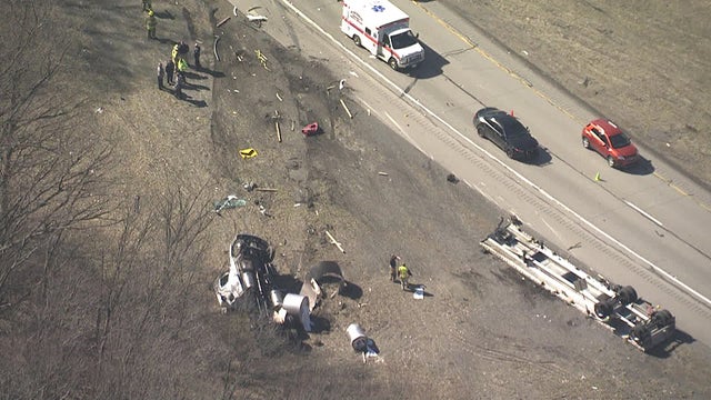 tractor-trailer-crash-i79-1 