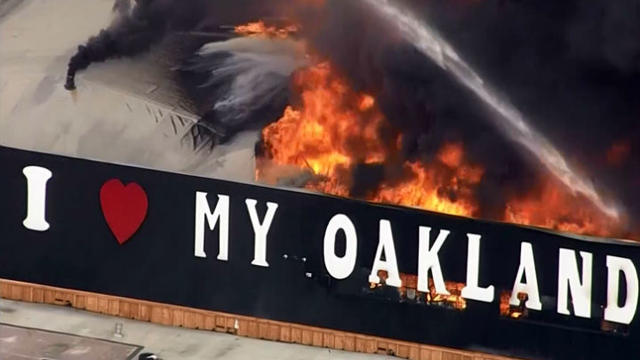 oakland-warehouse-fire.jpg 