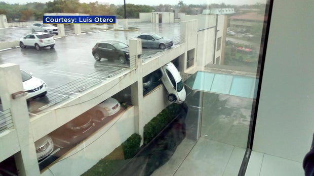 Car Accident Garage Miami Springs pics and vid 